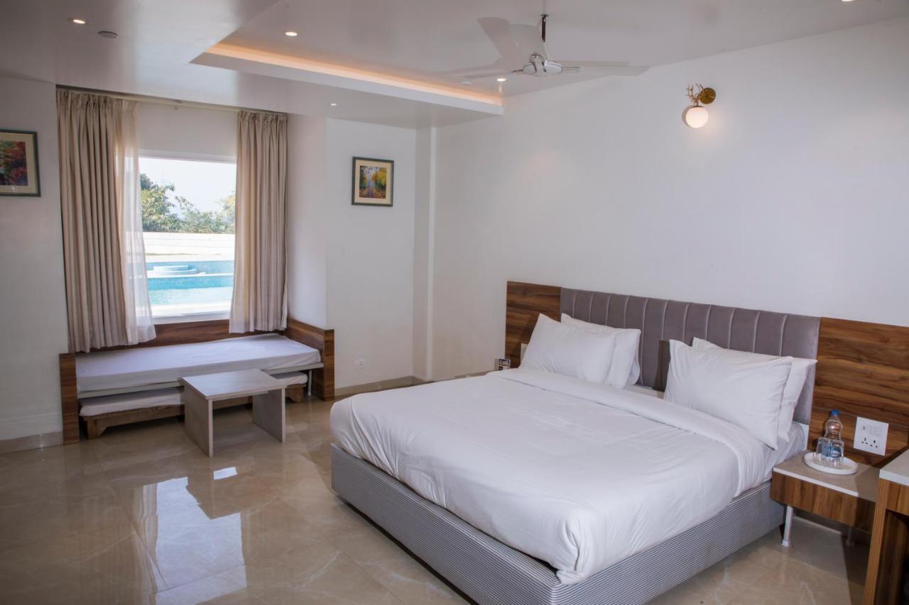 The Utopia Resort Sanchi Bagian luar foto
